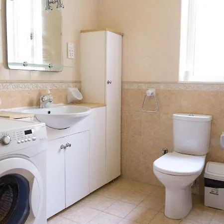 Stunning 4 Bedroom Apart. Near Balluta Bay Apartment